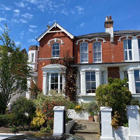 Anne'S House Bed & Breakfast เฮสติงส์ ภายนอก รูปภาพ