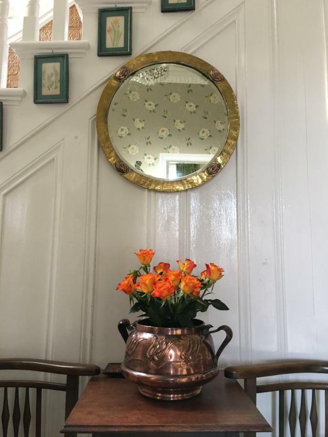 Anne'S House Bed & Breakfast เฮสติงส์ ภายนอก รูปภาพ